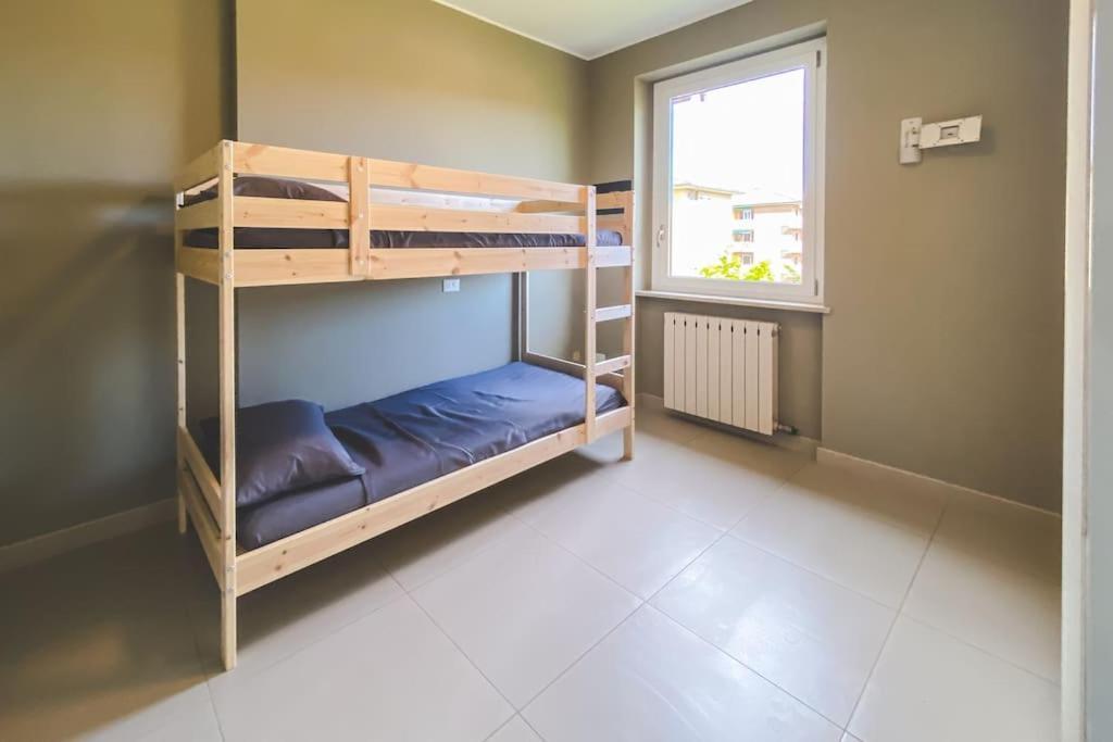 Ferienwohnung Comfort Urbano Con Box Auto Privato Pavia Exterior foto